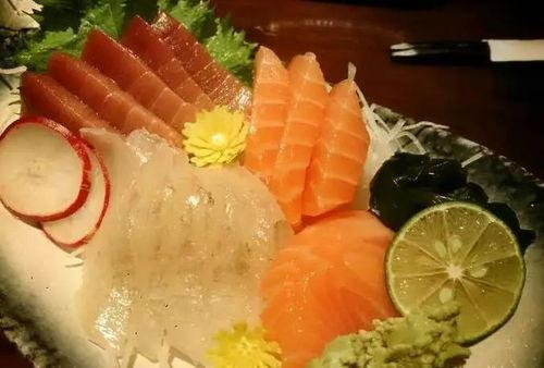 哈尔滨飞盘吃瓜,一场夏日街头的热闹“吃瓜”盛宴